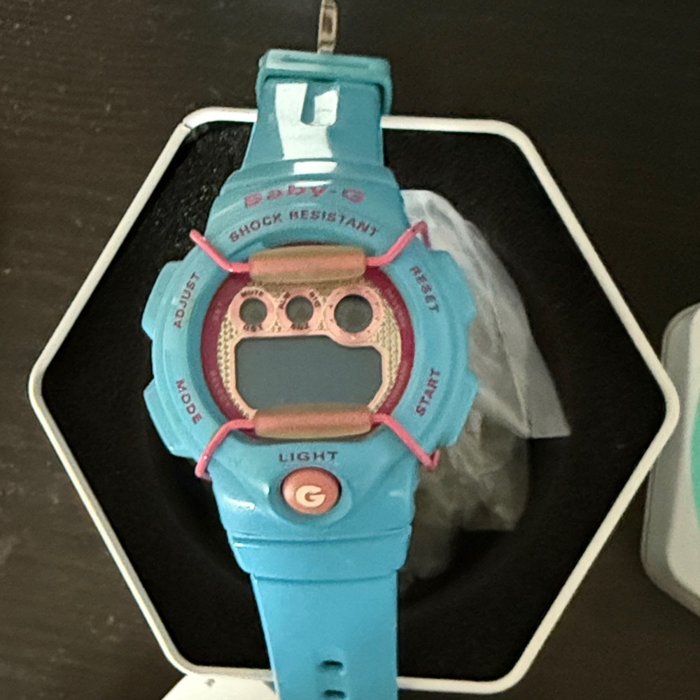 G-Shock Vibrant Blue and Pink Smartwatch